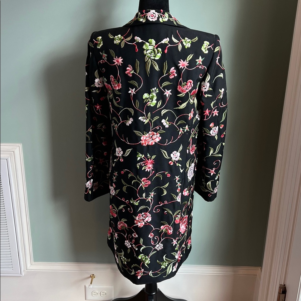 Floral Embroidered Black Coat - Picture 5 of 14